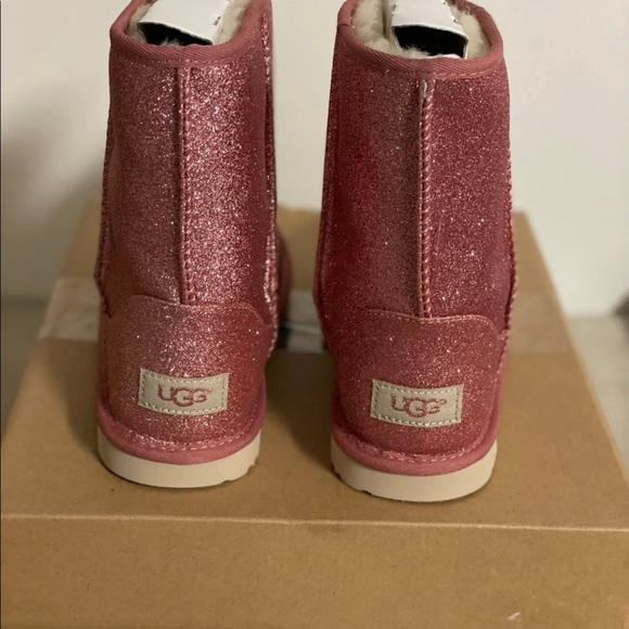 NEW UGG Classic Glitter Pink NEW Size 6 - Picture 6 of 8